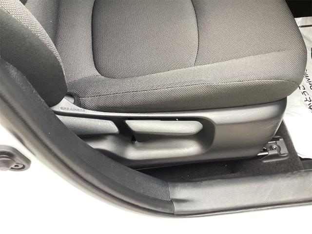 トヨタ カローラツーリング 38枚目