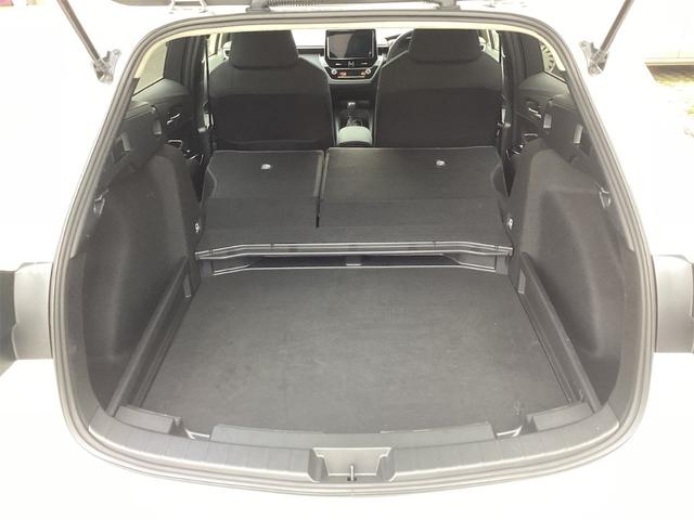 トヨタ カローラツーリング 44枚目