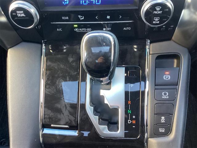 トヨタ アルファード 10枚目