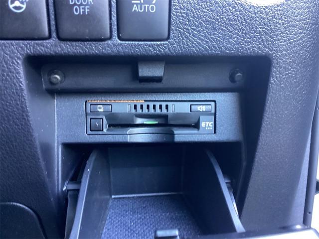 トヨタ アルファード 13枚目