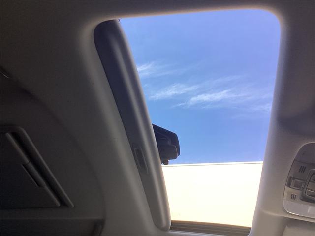 トヨタ アルファード 29枚目