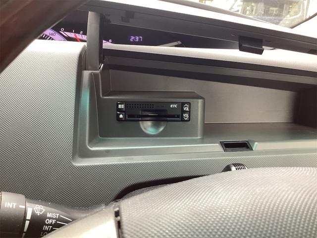 トヨタ エスティマ 7枚目