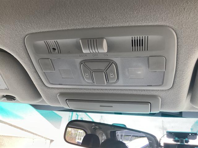 トヨタ エスティマ 8枚目