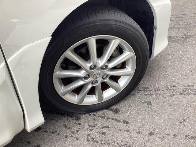 トヨタ エスティマ 16枚目