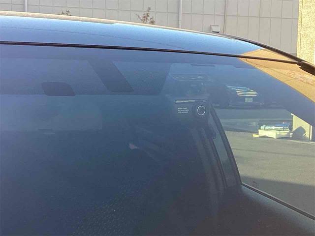 トヨタ プリウス 25枚目