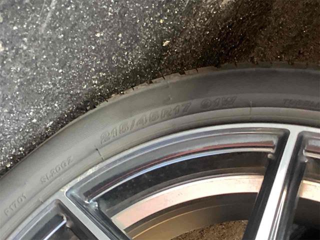 トヨタ プリウス 33枚目