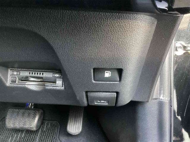 トヨタ プリウス 43枚目