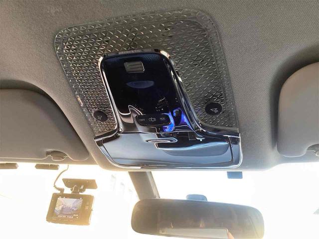 トヨタ プリウス 48枚目