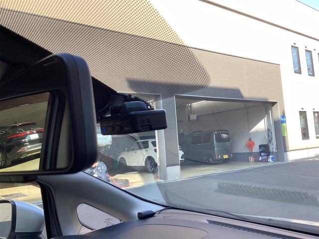 ノート e-パワー メダリスト 衝突軽減B 純正ナビ TV アラウンドビューモニター ETC クルーズコントロール 革巻きステアリング スマートキー プッシュスタート ステアリングスイッチ オートライト 純正アルミホイール(46枚目)