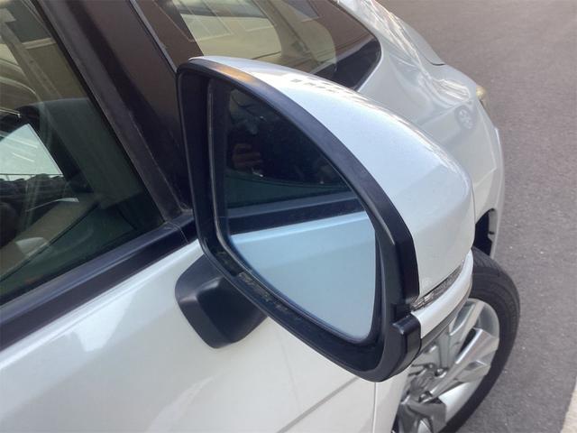 シャトル ハイブリッドZ 安心パッケージ 純正ナビ TV Bカメラ ETC LEDヘッドライト クルーズコントロール パドルシフト 革巻きステアリング スマートキー プッシュスタート 純正アルミホイール 電動格納ミラー(35枚目)