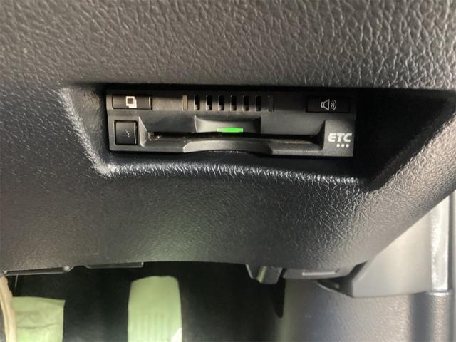 シエンタ G 純正ナビ TV Bカメラ ETC 両側自動ドア スマートキー プッシュスタート アイドリングストップ 革巻きステアリング 社外アルミホイール ステアリングスイッチ 電動格納ミラー(11枚目)