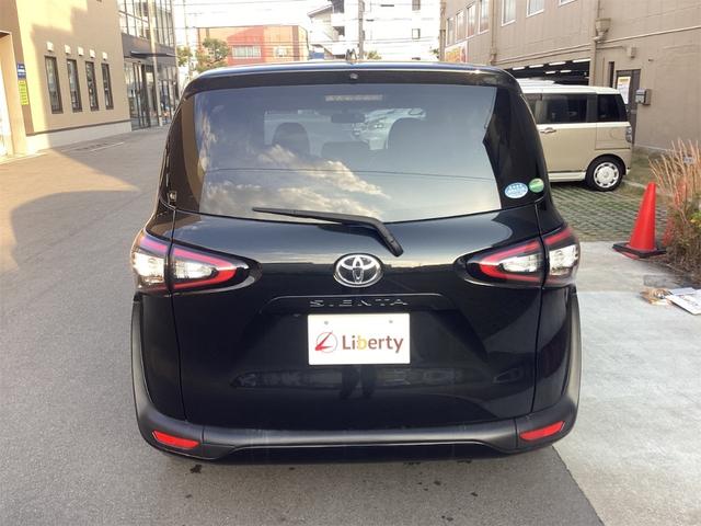 シエンタ G 純正ナビ TV Bカメラ ETC 両側自動ドア スマートキー プッシュスタート アイドリングストップ 革巻きステアリング 社外アルミホイール ステアリングスイッチ 電動格納ミラー(19枚目)