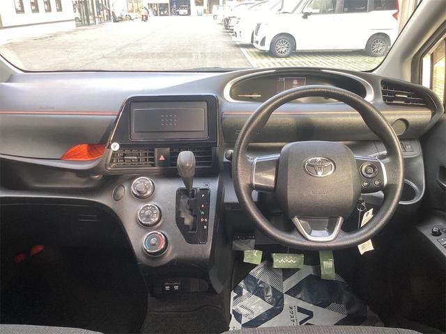 シエンタ X 後期モデル トヨタセーフティセンス 左パワースライドドア ステアリングスイッチ ETC ヘッドライトレベライザー ハロゲンヘッドライト(5枚目)