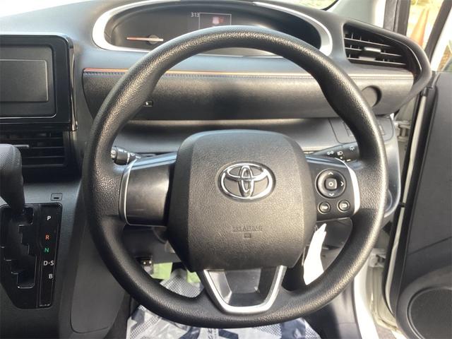 シエンタ X 後期モデル トヨタセーフティセンス 左パワースライドドア ステアリングスイッチ ETC ヘッドライトレベライザー ハロゲンヘッドライト(6枚目)