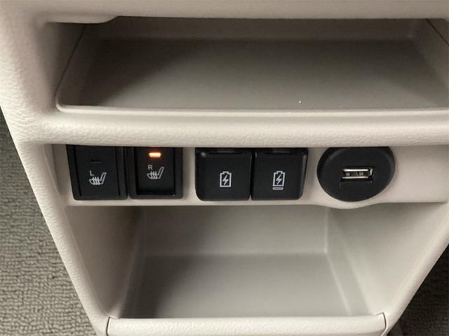 アルトラパン X 衝突軽減B 純正ディスプレイ Bカメラ HIDヘッドライト スマートキー プッシュスタート アイドリングストップ 前席シートヒーター 革巻きステアリング ステアリングスイッチ 純正アルミホイール(12枚目)