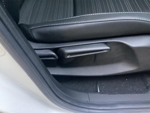 WR-V Z+ HondaSENSING 純正ディスプレイ Bluetooth対応 Bカメラ ETC アダプティブクルーズコントロール LEDヘッドライト フォグライト スマートキー プッシュスタート 革巻きハンドル(41枚目)