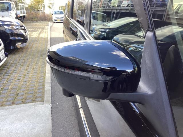 セレナ e-パワー ハイウェイスターV 衝突軽減B 防水シート プロパイロット 純正9インチナビ TV アラウンドビューモニター フリップダウンモニター クルーズコントロール 両側自動ドア LEDヘッドライト フォグライト スマートキー(29枚目)