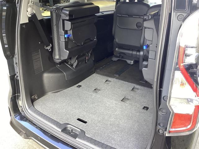 セレナ e-パワー ハイウェイスターV 衝突軽減B 防水シート プロパイロット 純正9インチナビ TV アラウンドビューモニター フリップダウンモニター クルーズコントロール 両側自動ドア LEDヘッドライト フォグライト スマートキー(37枚目)