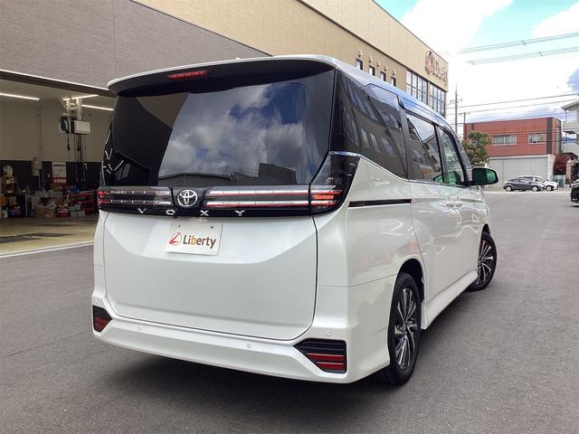 トヨタ ヴォクシー 13枚目