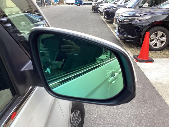 トヨタ ヴォクシー 18枚目