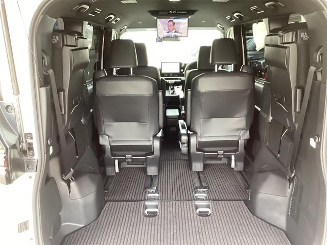 トヨタ ヴォクシー 30枚目