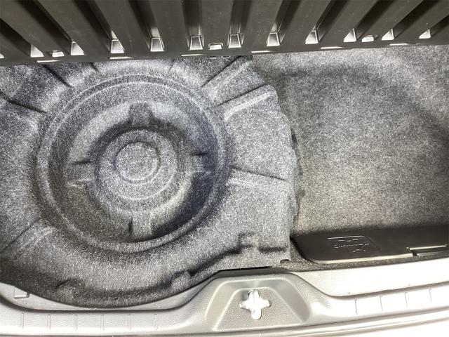 トヨタ ヴォクシー 31枚目