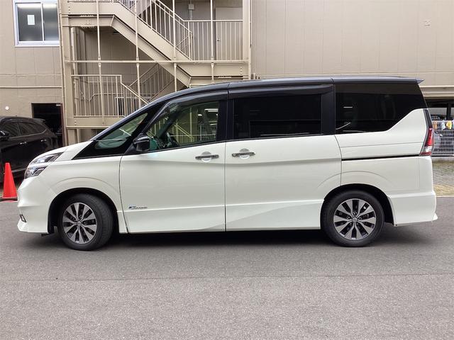 日産 セレナ 11枚目