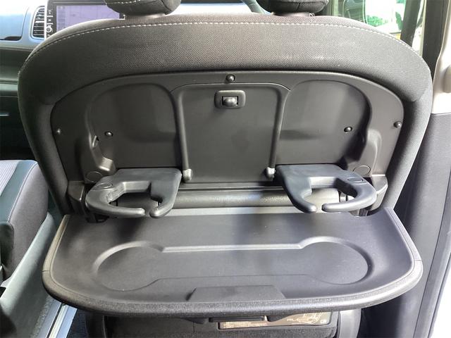 日産 セレナ 41枚目