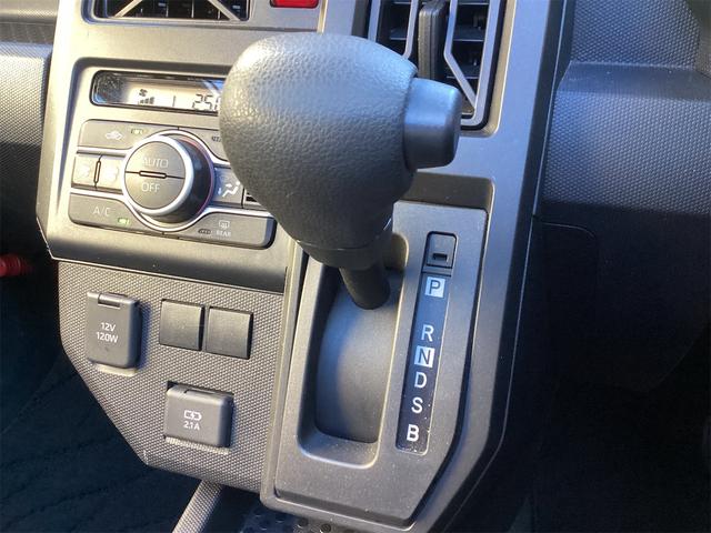 タフト Ｘ　バックカメラ　ナビ　ＴＶ　クリアランスソナー　衝突被害軽減システム　オートライト　スマートキー　アイドリングストップ　電動格納ミラー　サンルーフ　ＣＶＴ　ＥＳＣ　エアコン　パワーステアリング（11枚目）