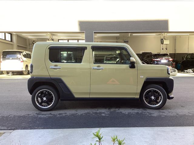 タフト Ｘ　バックカメラ　ナビ　ＴＶ　クリアランスソナー　衝突被害軽減システム　オートライト　スマートキー　アイドリングストップ　電動格納ミラー　サンルーフ　ＣＶＴ　ＥＳＣ　エアコン　パワーステアリング（17枚目）