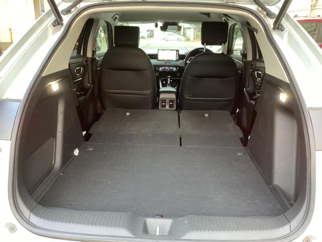 ヴェゼル ｅ：ＨＥＶ　Ｚ　ＨｏｎｄａＣＯＮＮＥＣＴディスプレイ　マルチビューカメラ　オートクルーズコントロール　衝突被害軽減システム　ＬＥＤヘッドランプ　電動リアゲート　純正アルミホイール　ブラインドスポットモニター（16枚目）