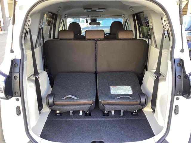 シエンタ Ｇ　純正ナビ　Ｂｌｕｅｔｏｏｔｈ　バックカメラ　フリップダウンモニター　レーンアシスト　衝突被害軽減システム　両側電動スライドドア　オートマチックハイビーム　スマートキー　シートヒーター　電動格納式ミラー（17枚目）