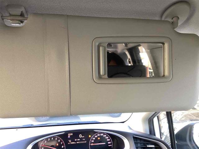 シエンタ Ｇ　純正ナビ　Ｂｌｕｅｔｏｏｔｈ　バックカメラ　フリップダウンモニター　レーンアシスト　衝突被害軽減システム　両側電動スライドドア　オートマチックハイビーム　スマートキー　シートヒーター　電動格納式ミラー（54枚目）