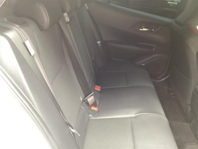 プリウス Ｚ　クリアランスソナー　レーンアシスト　オートクルーズコントロール　パークアシスト　衝突被害軽減システム　全周囲カメラ　ナビ　ＴＶ　アルミホイール　オートマチックハイビーム　オートライト（32枚目）