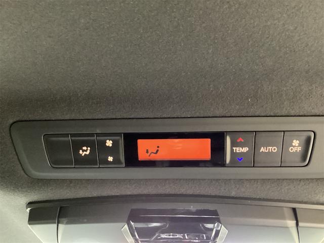 ノア Ｓｉ　ダブルバイビーＩＩＩ　ＥＴＣ　バックカメラ　ナビ　ＴＶ　クリアランスソナー　オートクルーズコントロール　レーンアシスト　衝突被害軽減システム　両側電動スライドドア　オートマチックハイビーム　オートライト（41枚目）