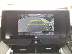 バックカメラ装備。駐車が苦手な方には欠かせません。 2