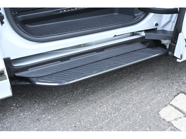 ヴェルファイアハイブリッド Ｚ　モデリスタエアロ・デジタルインナーミラー・左右独立ムーンルーフ・パノラミックビューモニター・ＪＢＬサウンド・フルセグＴＶ・リヤエンターテイメントシステム・ＥＴＣ２．０・ユニバーサルステップ・茶革（58枚目）