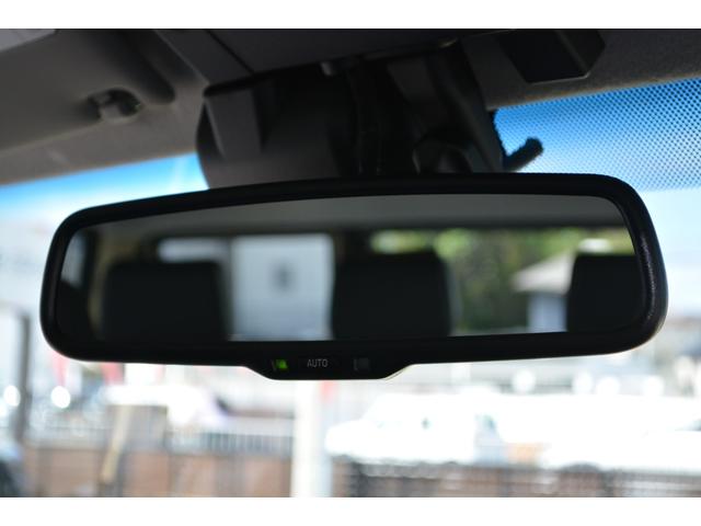 ランドクルーザー70 AX Bカメラ LEDヘッドライト 禁煙車 クルーズコントロール 電動デフロック 丸目LEDヘッドライト 純正16インチアルミホイール オートハイビーム トヨタセーフティセンス アルミ製サイドステップ(41枚目)
