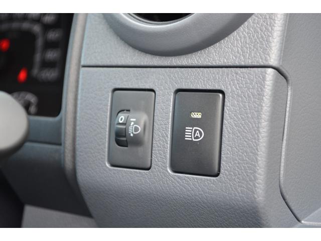 ランドクルーザー70 AX Bカメラ LEDヘッドライト 禁煙車 クルーズコントロール 電動デフロック 丸目LEDヘッドライト 純正16インチアルミホイール オートハイビーム トヨタセーフティセンス アルミ製サイドステップ(57枚目)