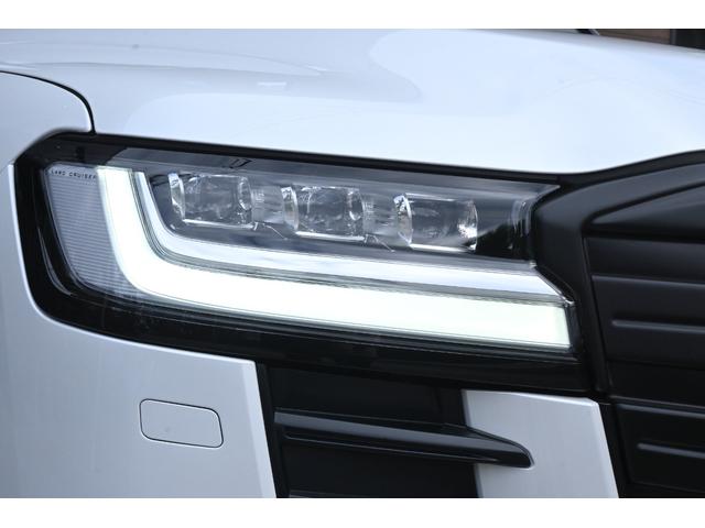 ランドクルーザー ZX ZEUSカスタム リアエンター クールBOX 本革 パノラミックビューモニター JBLプレミアムサウンドシステム ムーンルーフ パワーバックドア ETC2.0 トノカバー フロアマット(12枚目)