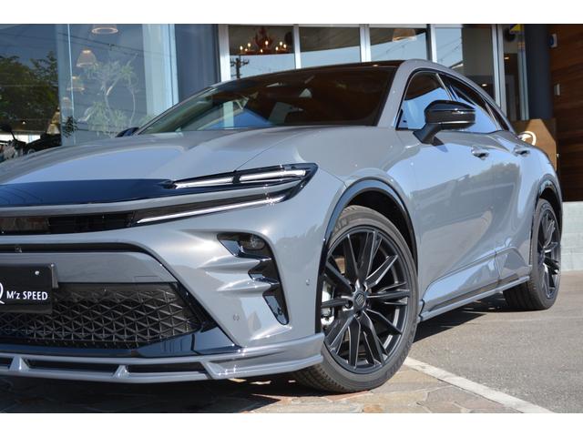 クラウンスポーツ Ｚ　ＴＨＥ　７０ｔｈ　ＺＥＵＳエアロ　パノラマルーフ　デジタルミラー　ブラインドスポットモニター　パワーバックドア　本革シート　ヘッドアップディスプレイ　　前後ドラレコ　ＥＴＣ２．０　フルセグＴＶ　　ＡＣ１００Ｖ（4枚目）