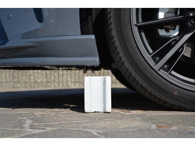 クラウンスポーツ Ｚ　ＴＨＥ　７０ｔｈ　ＺＥＵＳエアロ　パノラマルーフ　デジタルミラー　ブラインドスポットモニター　パワーバックドア　本革シート　ヘッドアップディスプレイ　　前後ドラレコ　ＥＴＣ２．０　フルセグＴＶ　　ＡＣ１００Ｖ（9枚目）