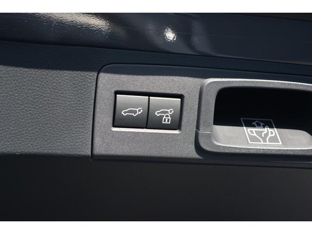 クラウンスポーツ Ｚ　ＴＨＥ　７０ｔｈ　ＺＥＵＳエアロ　パノラマルーフ　デジタルミラー　ブラインドスポットモニター　パワーバックドア　本革シート　ヘッドアップディスプレイ　　前後ドラレコ　ＥＴＣ２．０　フルセグＴＶ　　ＡＣ１００Ｖ（72枚目）