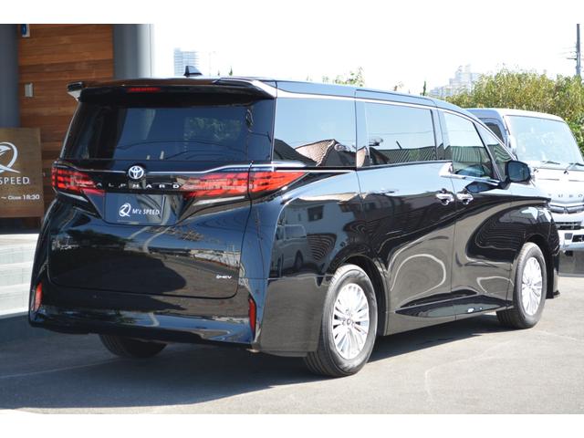 アルファードハイブリッド Ｘ　両側電動スラ　全周囲カメラ　８型ディスプレイオーディオ　フルセグＴＶ　ＥＴＣ２．０　ＢＳＭ　パノラミックビューモニター　レーダークルーズ　ブラインドスポットモニター（7枚目）