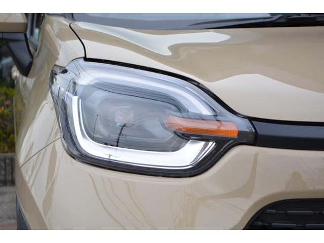 シエンタ ハイブリッドＺ　純正１０．５型ナビ　ドラレコ　ＥＴＣ　全周囲カメラ　ＢＳＭ　トヨタセーフティセンス　７人乗り　フルセグ　両側電動スライドドア　ＬＥＤヘッドライト　シートヒーター　ステアリングヒーター　レーダークルーズ（16枚目）