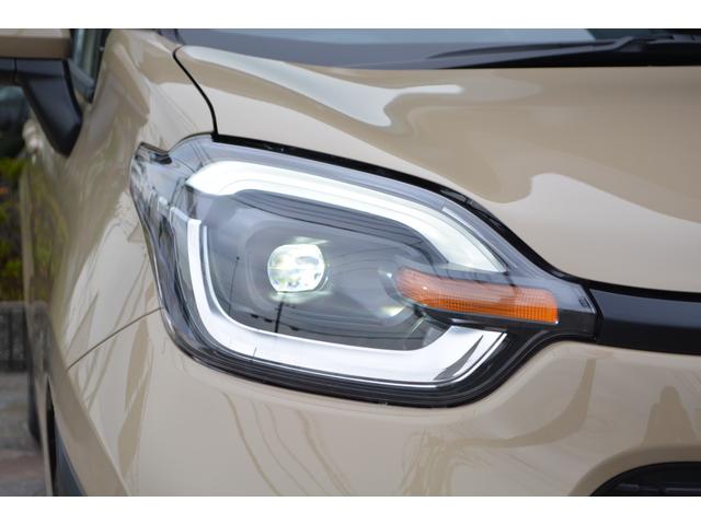 シエンタ ハイブリッドＺ　純正１０．５型ナビ　ドラレコ　ＥＴＣ　全周囲カメラ　ＢＳＭ　トヨタセーフティセンス　７人乗り　フルセグ　両側電動スライドドア　ＬＥＤヘッドライト　シートヒーター　ステアリングヒーター　レーダークルーズ（17枚目）