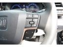 ■ステアリングスイッチ■運転中でも手元で音量の調整などが可能です。
