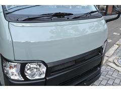 【５年１０万ｋｍの新車保証付き】新車販売だからディーラー販売店で購入する場合と同じく５年１０万ｋｍのメーカー保証付！もちろんお近くのディーラー様で無　償保証修理やアフーサービスも受けれます。 7