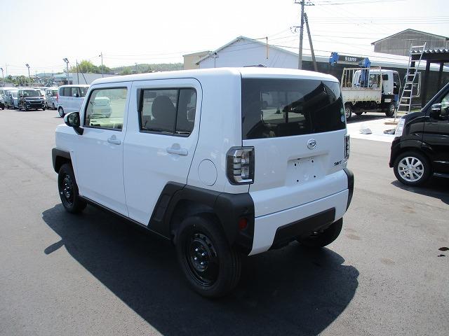 X 届け出済み未使用車 衝突軽減ブレーキ プッシュスタート バックカメラ オートエアコン 電動格納式ミラー クリアランスソナー(10枚目)