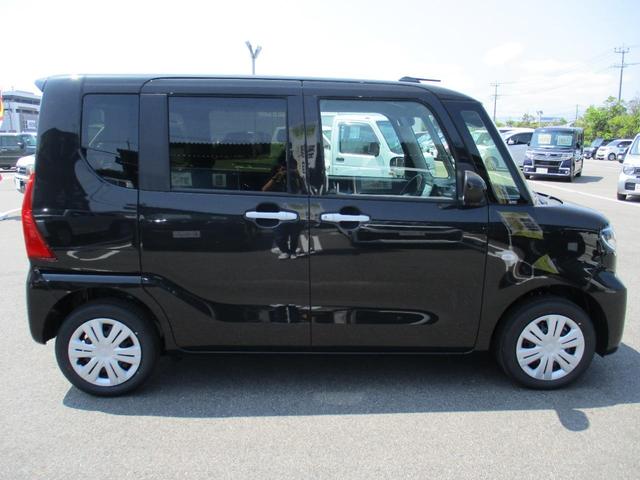 タント Ｘ　４ＷＤ　バックカメラ　両側スライド・片側電動　ナビ　クリアランスソナー　レーンアシスト　衝突被害軽減システム　オートライト　ＬＥＤヘッドランプ　スマートキー　アイドリングストップ　電動格納ミラー（17枚目）